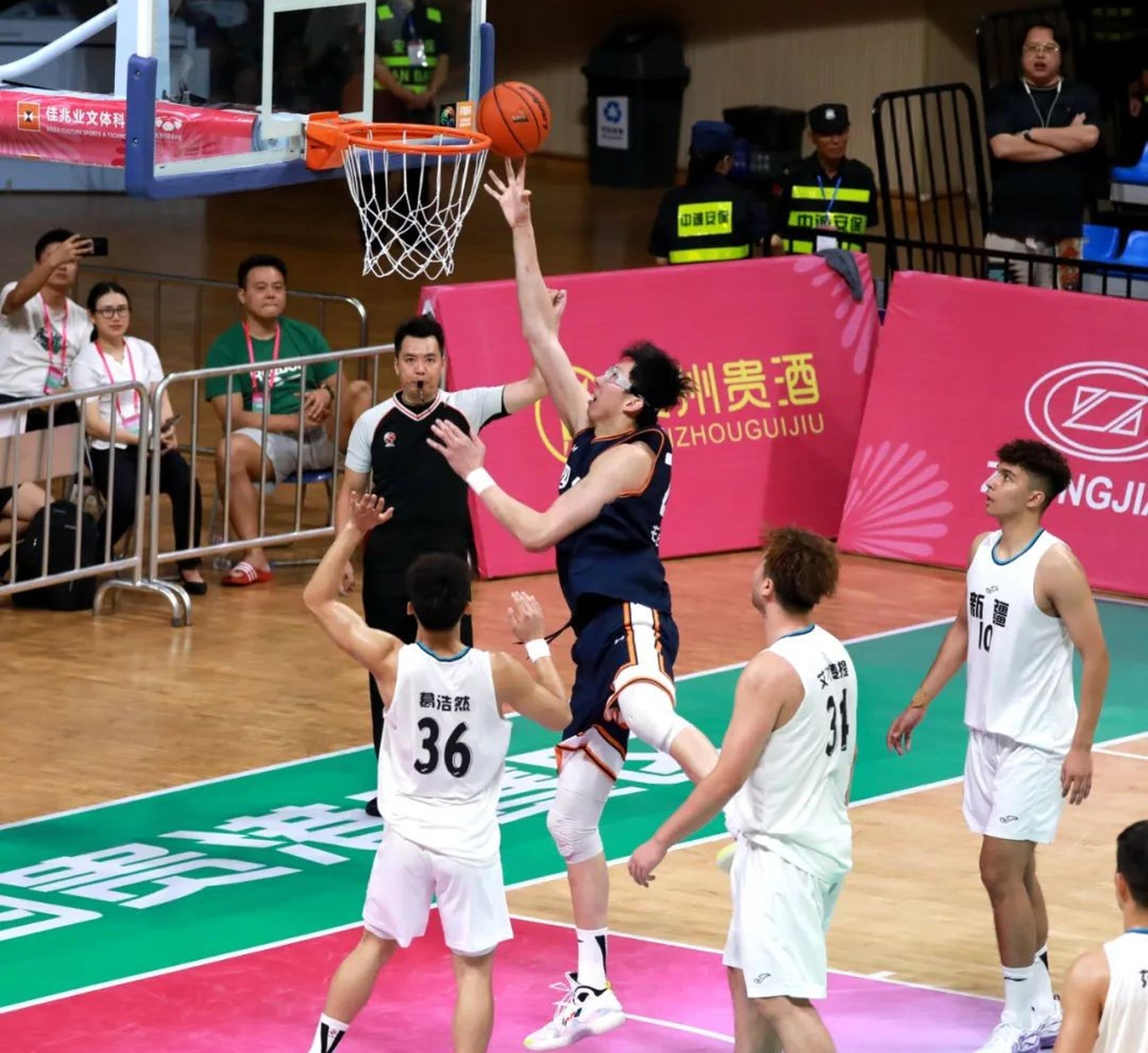 宝盈娱乐体育 -包含意甲转会期再迎强敌，四川男篮内部沟通，主帅态度——压力陡增，团队化学反应显著的词条