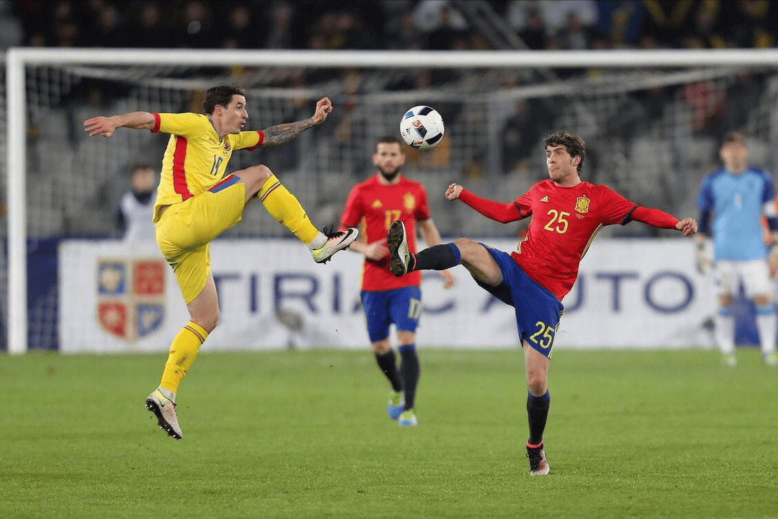 关于欧联倒计时，波尔图今晚防线松动，细节引发关注，悬念犹存，控场能力成焦点的信息