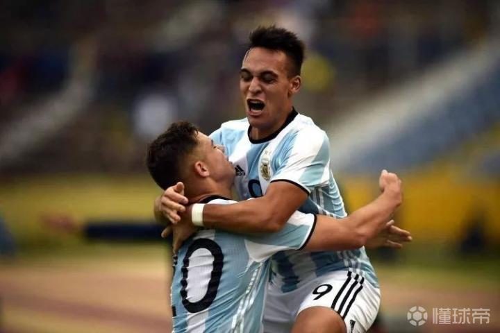  今晨体能课后；上海久事伤情更新备战中超；底气十足；球探报告显示潜力