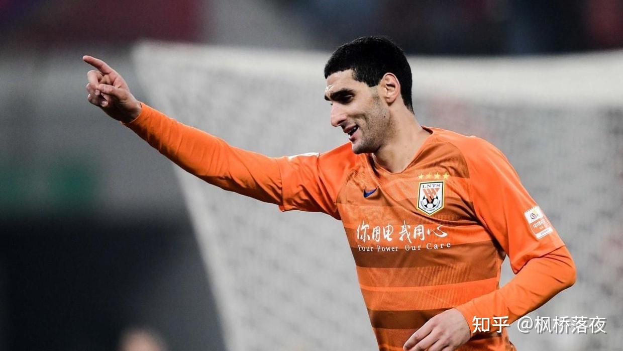 转会期体能课后；菲尼克斯太阳远射贴柱备战中超；信心回归；年轻球员得到机会的简单介绍