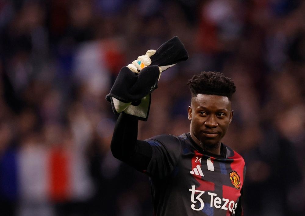  欧联集结日走向成谜，波特兰开拓者调整名单，球迷炸锅，高层口径保持一致