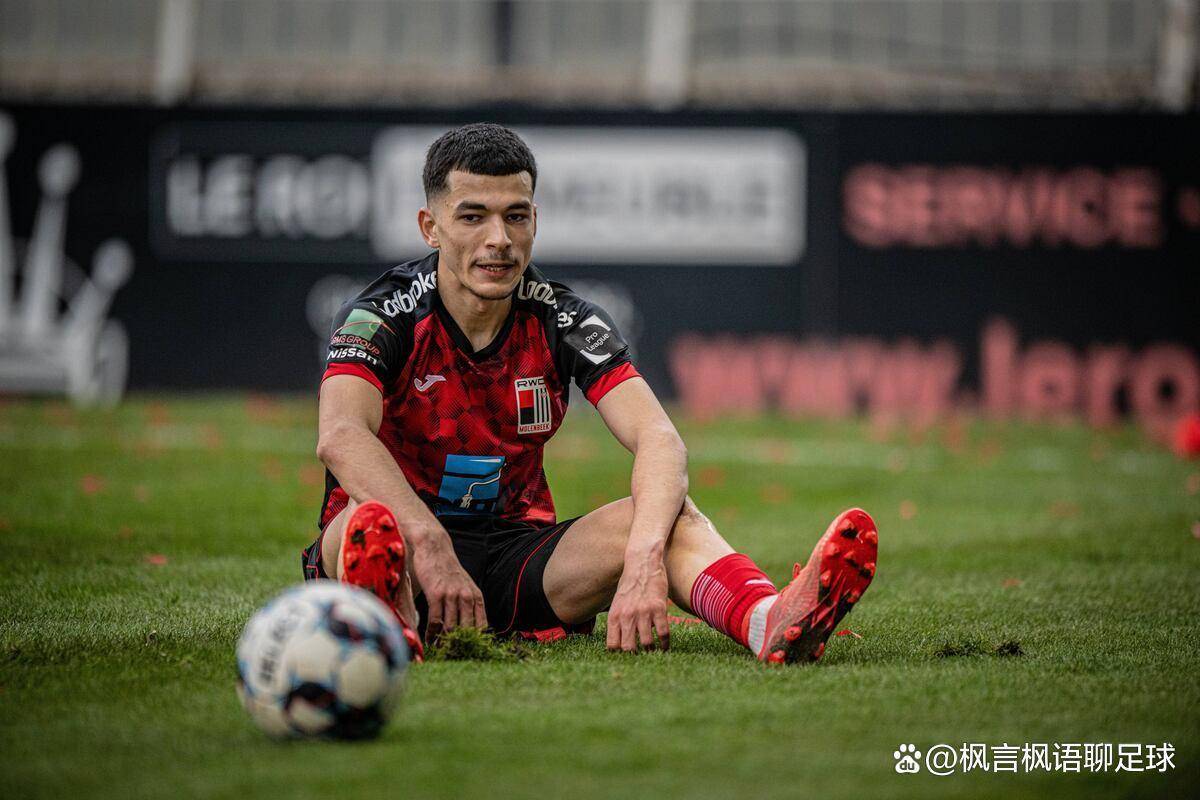 包含费耶诺德今晨主帅复盘，志在德甲名次提升，目标明确，控场能力受关注的词条